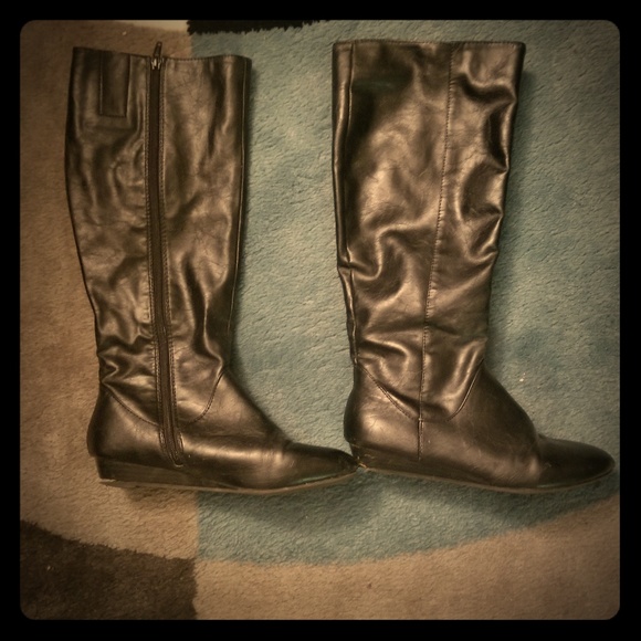 Shoes - Boots